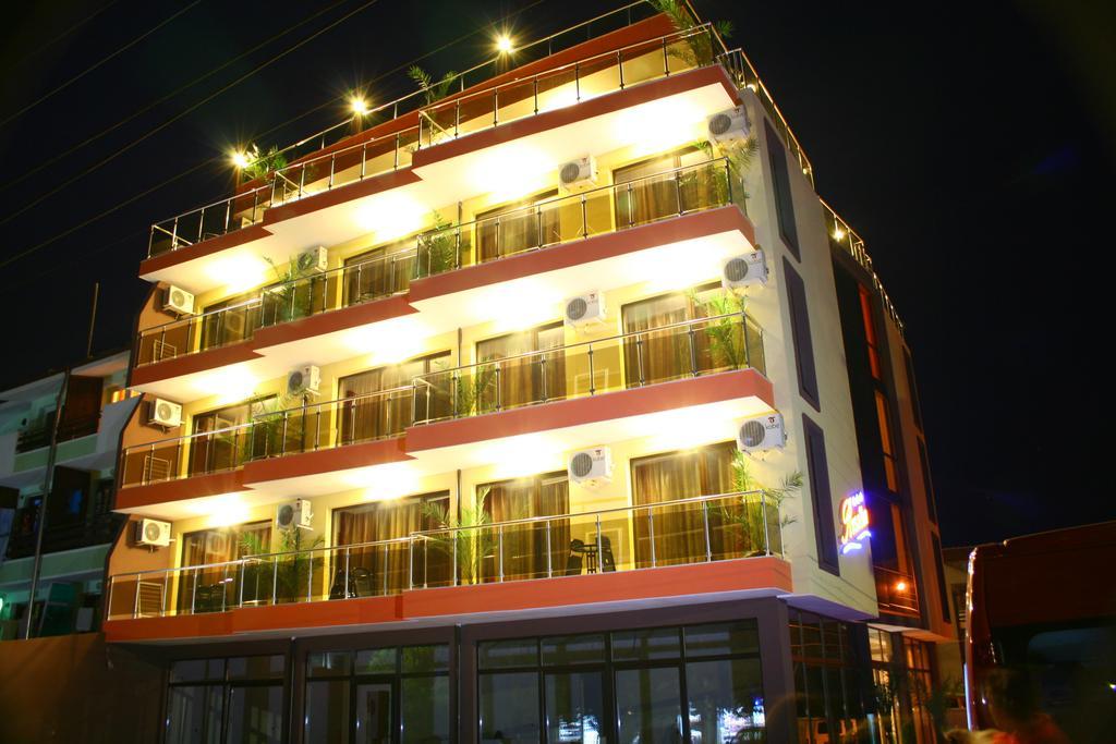 Hotel Rusalka 希典 外观 照片